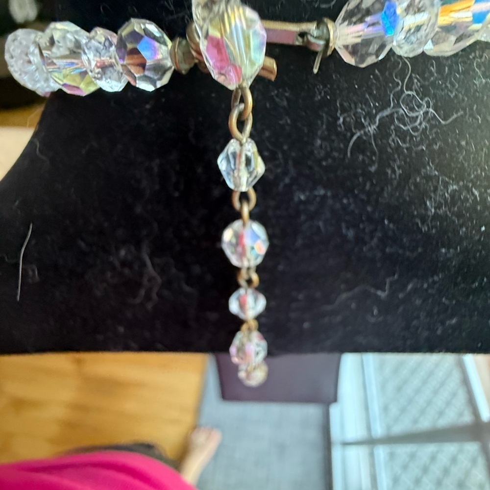 Vintage Aurora Borealis Crystal Necklace 15” + 2” Extender - Picture 4 of 5